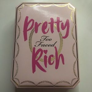 Too Faced Pretty Rich Palette